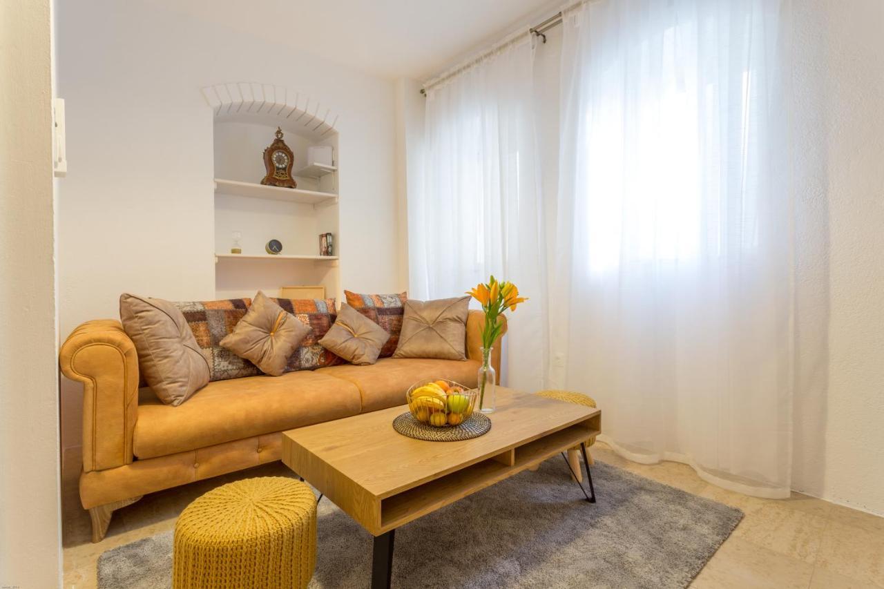 Lola Apartments - Zf Hvar Hvar Town Esterno foto