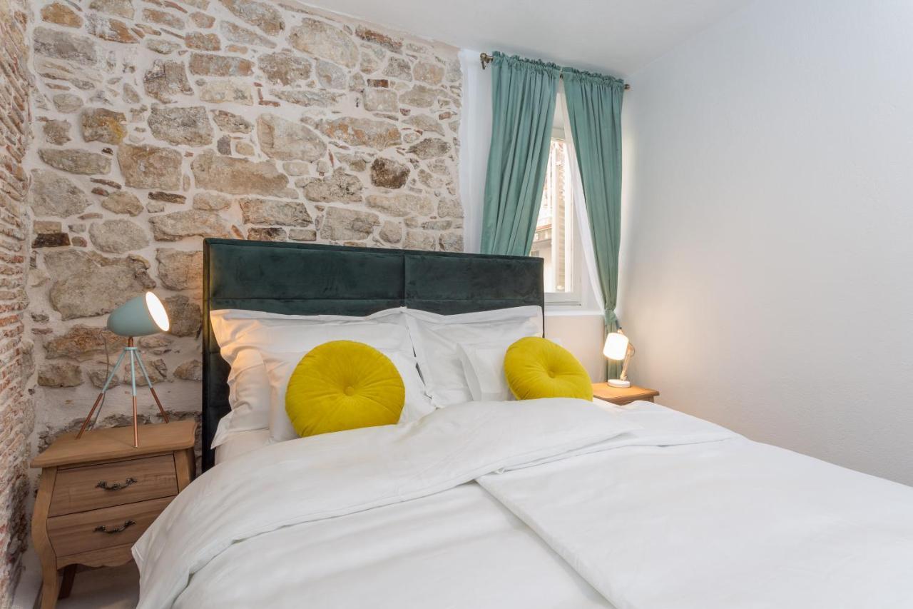 Lola Apartments - Zf Hvar Hvar Town Esterno foto